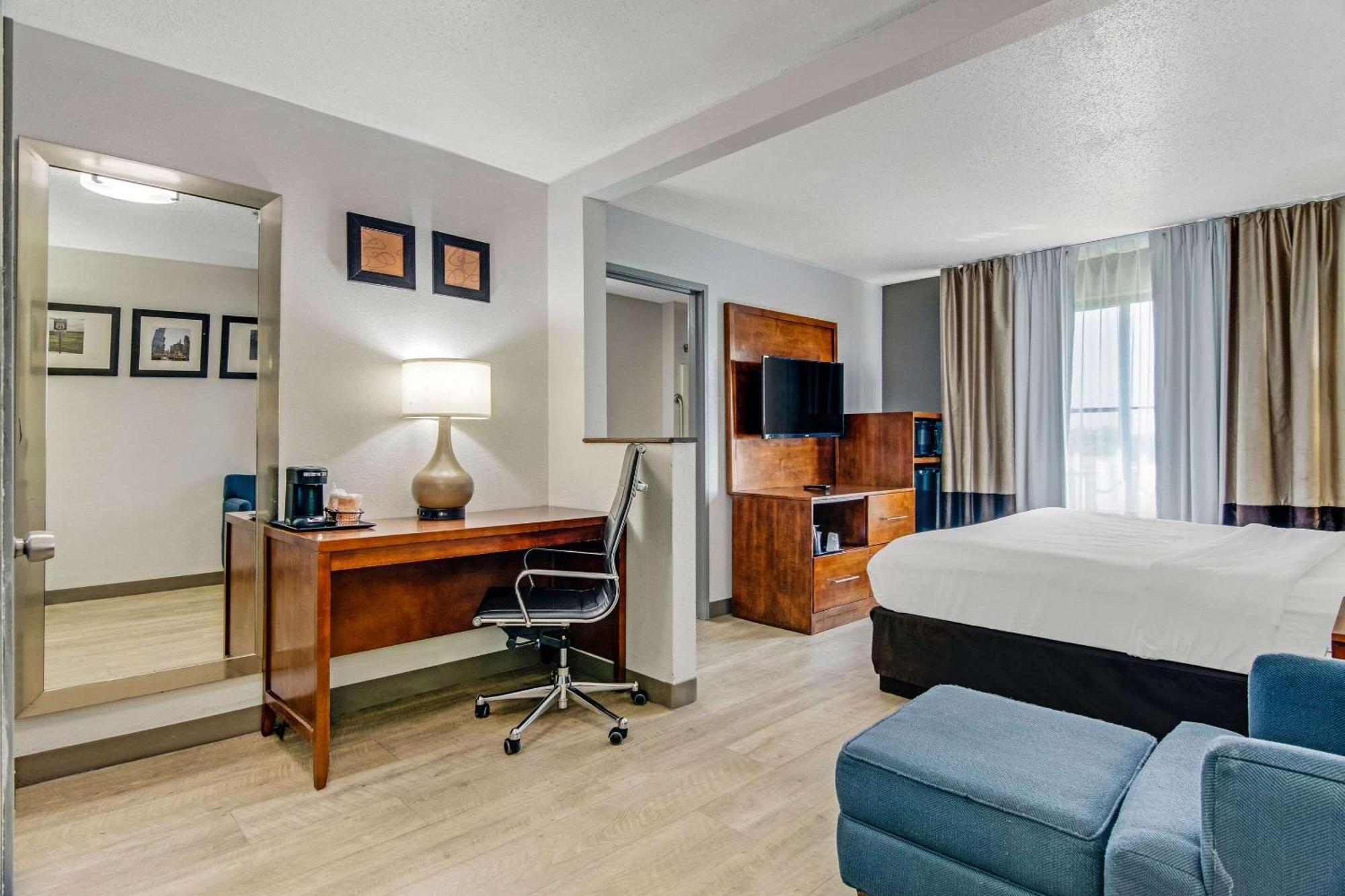 Comfort Suites Near I-80 And I-94 Lansing Exteriör bild