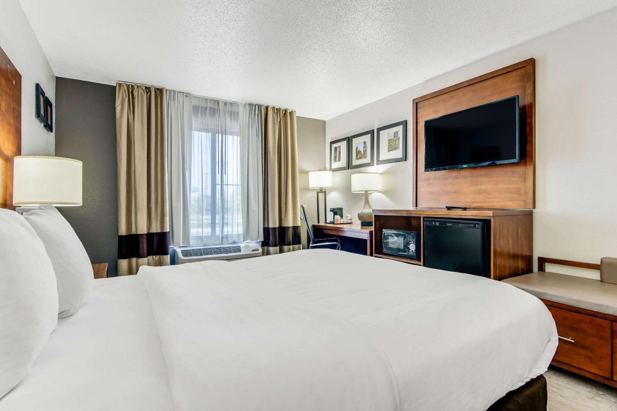 Comfort Suites Near I-80 And I-94 Lansing Exteriör bild